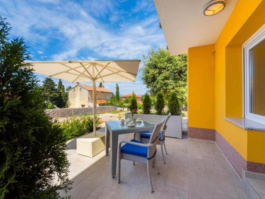 Ferienwohnung Adriatico Omišalj Exterior foto