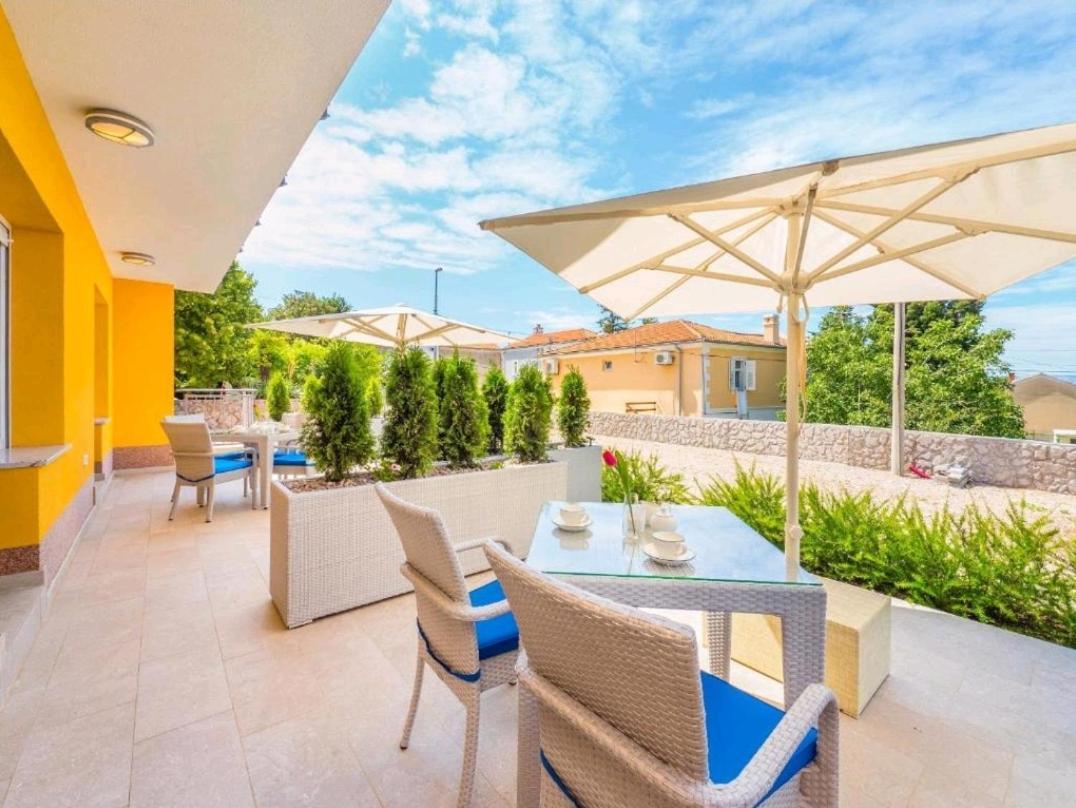 Ferienwohnung Adriatico Omišalj Exterior foto