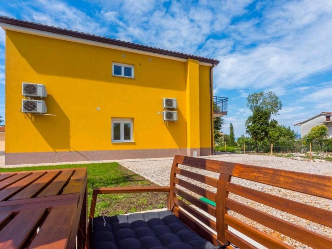 Ferienwohnung Adriatico Omišalj Exterior foto